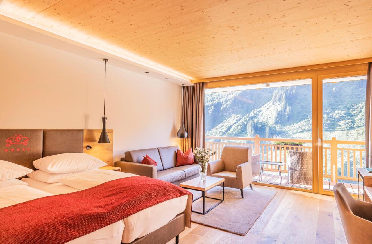 Damuelser Hof - Wellness & Spa Екстериор снимка